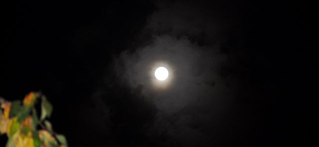 Vollmond am 10. Dezember 2011